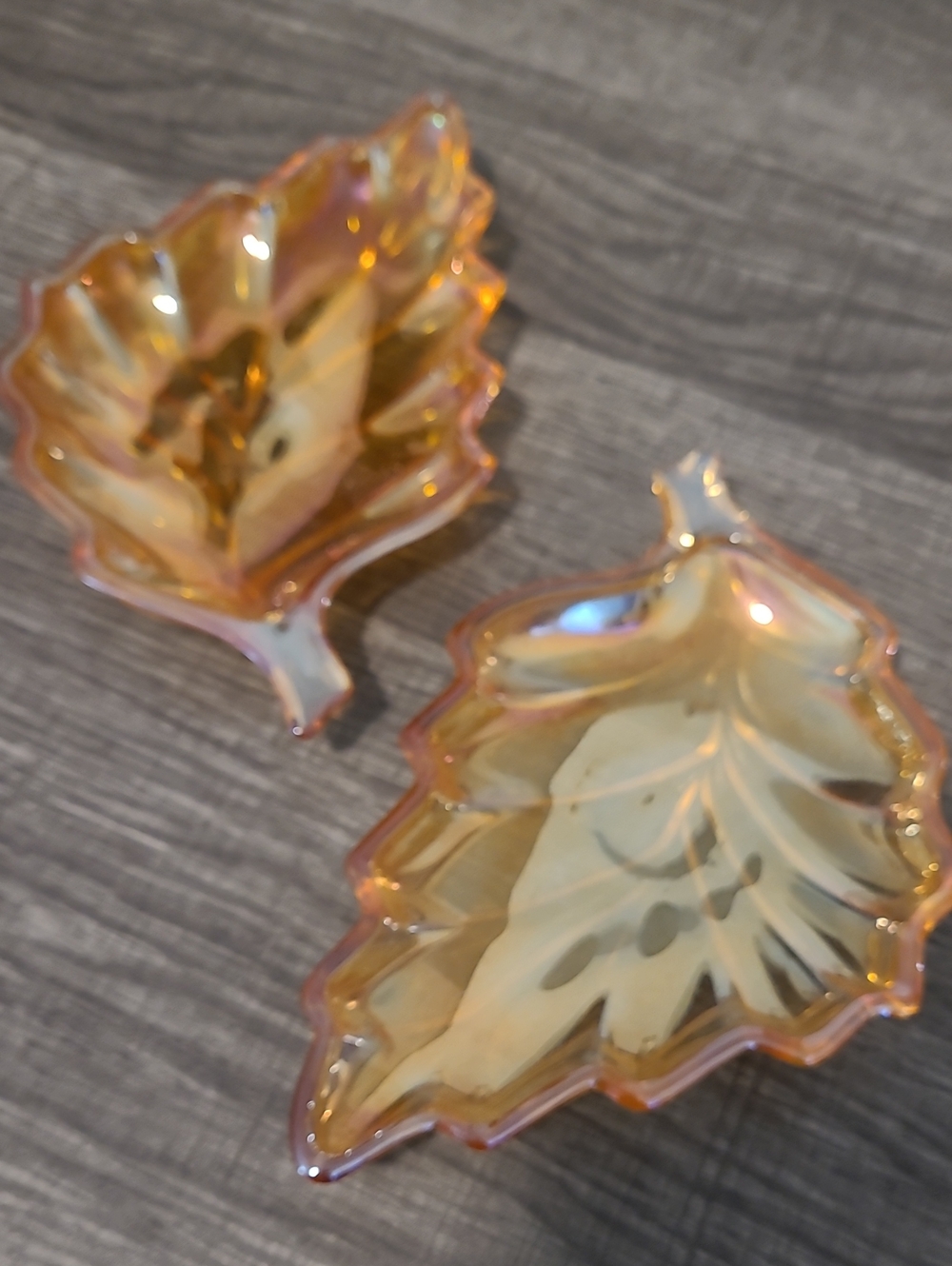 Jeanette Iridescent Marigold Carnival Leaf Glass 2 Trinket  Dishes